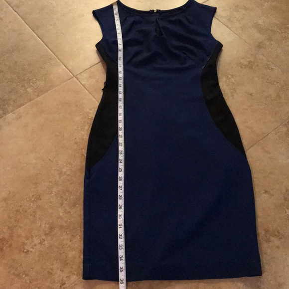 Beautiful good condition blue shift dress - Picture 8 of 8